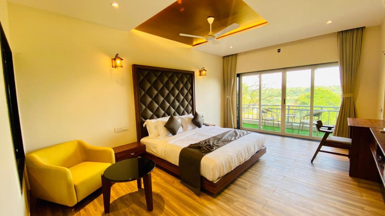Krishna Riverside Resort Vasad Ngoại thất bức ảnh