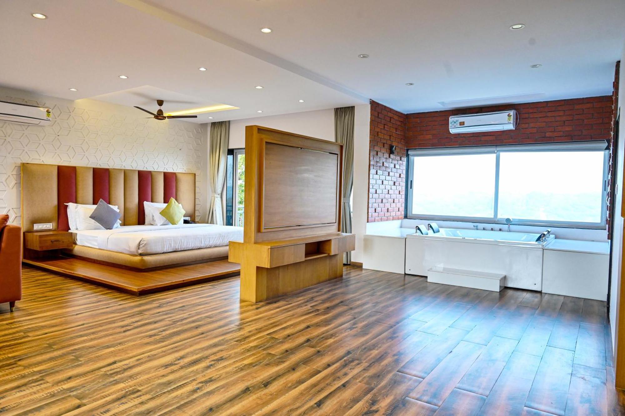 Krishna Riverside Resort Vasad Ngoại thất bức ảnh