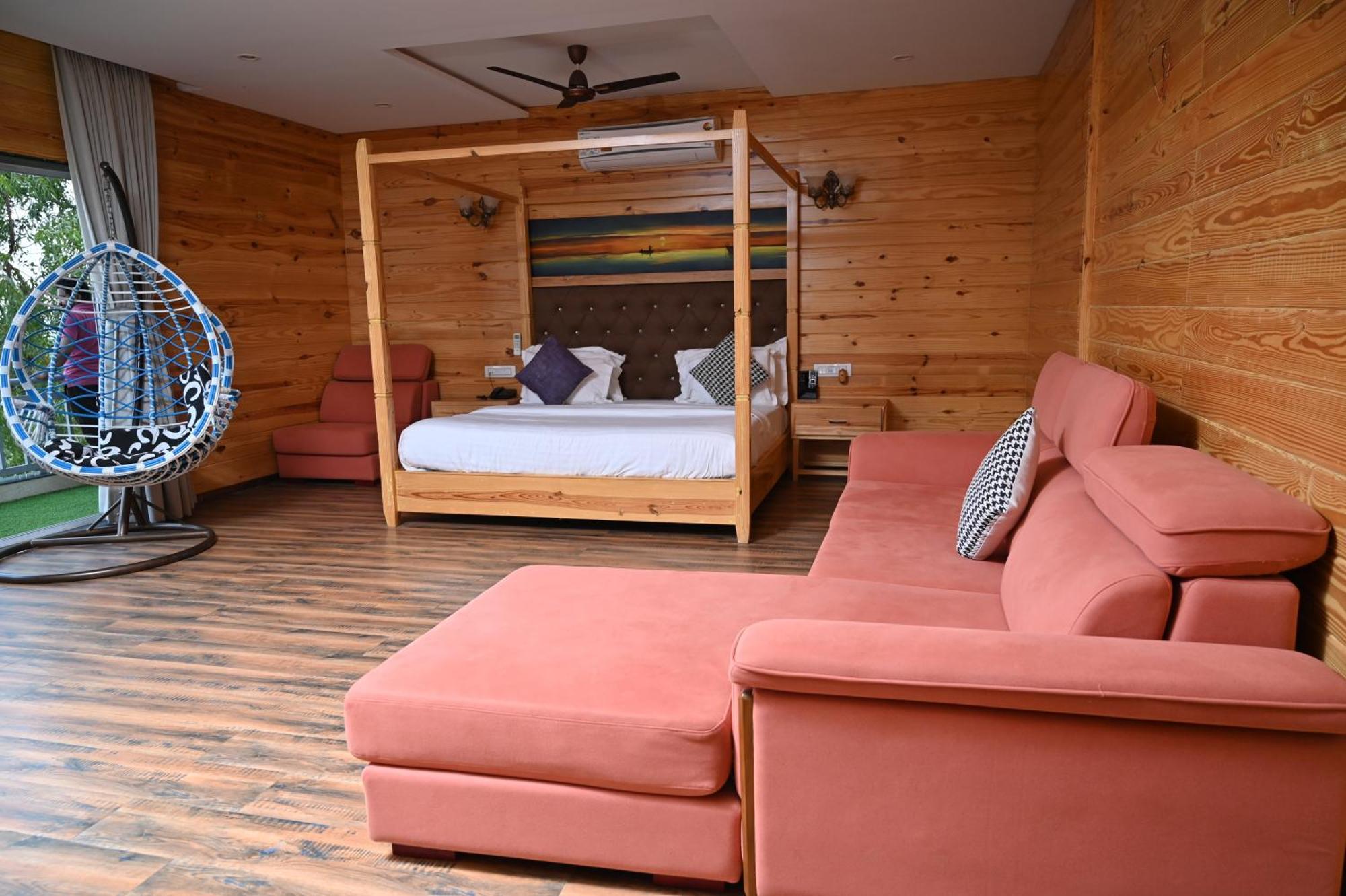 Krishna Riverside Resort Vasad Ngoại thất bức ảnh